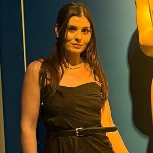 Meet your Posher, Alicia